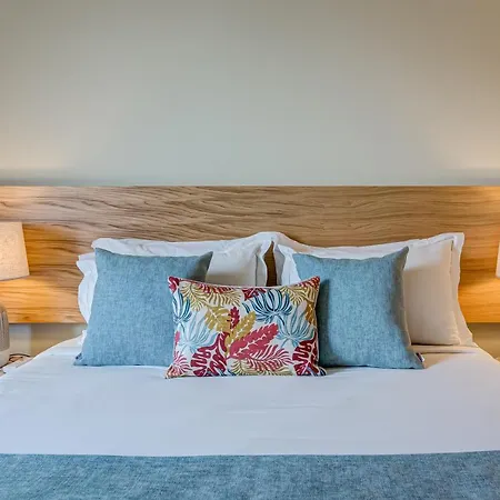 Blissful By Gaiarooms *