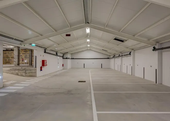 Apartment Blissful By Gaiarooms